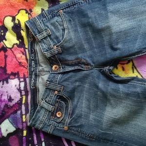 Cowgirl Tuff, Bootcut, stretchy blue jeans size 6